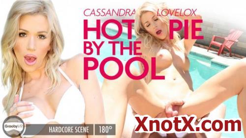Hot Pie By The Pool! / Cassandra Lovelox / 24-05-2020 [3D/UltraHD 2K/1920p/MP4/7.66 GB] by XnotX