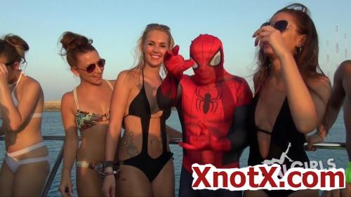 Boat Party 15 / RealGirlsGoneBad / 16-10-2020 [FullHD/1080p/MP4/810 MB] by XnotX