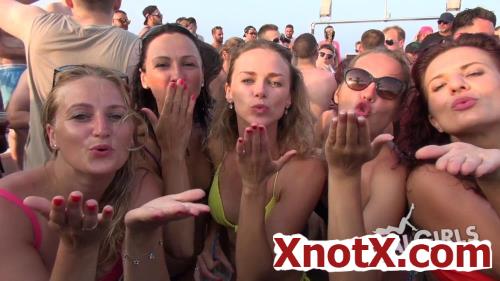 Boat Party 16 / RealGirlsGoneBad / 16-10-2020 [FullHD/1080p/MP4/1.03 GB] by XnotX