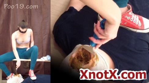 Slave swallows menstruation with shit / MilanaSmelly / 02-12-2020 [HD/720p/MP4/765 MB] by XnotX