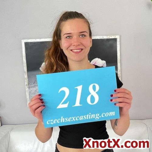 Mr. XY, Sarah SMTH / Czech teen at her first casting / 218 (UltraHD 2K/1920p) 21-08-2021