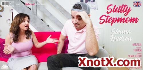 Slutty Stepmom Sienna Hudson gets banged by her stepson / Ricky Stone (36), Sienna Hudson (EU) (36) / 23-04-2024 [FullHD/1080p/MP4/1.34 GB] by XnotX