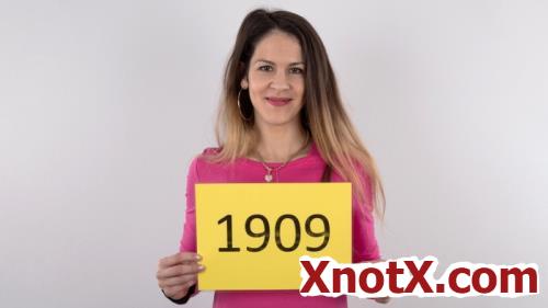1909 / Michaela / 25-06-2019 [FullHD/1080p/MP4/558 MB] by XnotX