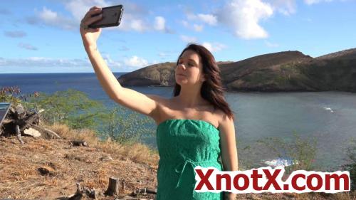 Hawaii 3-3 / Kiera Winters / 12-06-2020 [UltraHD 4K/2160p/MP4/1.57 GB] by XnotX