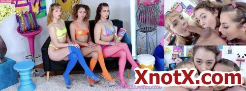 Swapping & Sucking Cock With Aliya, Allie & Spencer / Allie Addison, Aliya Brynn, Spencer Bradley / 12-01-2021 [SD/360p/MP4/222 MB] by XnotX