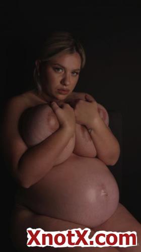 Nina Phoenix - Pregnant Huge Tits Solo Compilation (UltraHD 2K/1920p) 04-07-2024