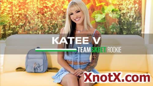 From Country Girl to Porn Star / Katee V / 06-07-2024 [SD/360p/MP4/226 MB] by XnotX